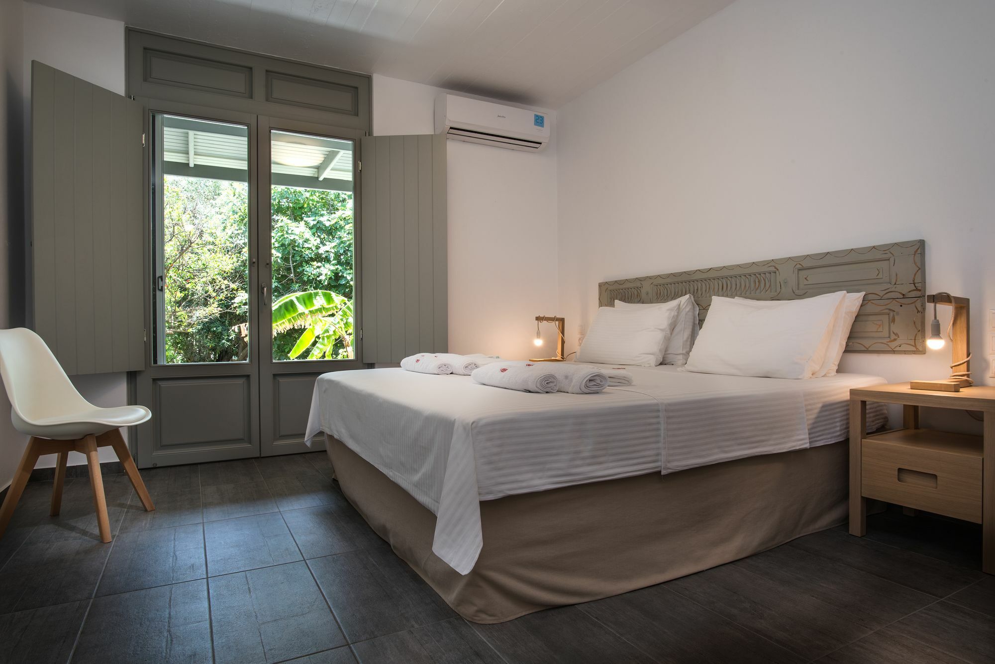 Aparthotel Melagrana Adamantas  Zewnętrze zdjęcie